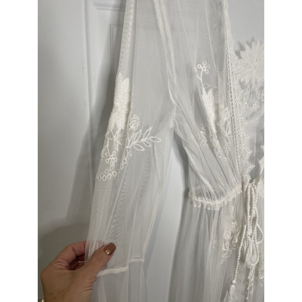 Primark Women's Large Long White Embroidered Lace Sheer Kimono Robe Swim Coverup - Picture 2 of 15
